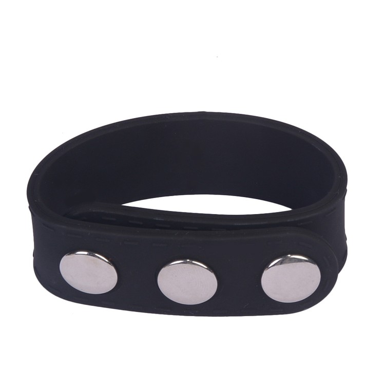 טבעת ניטים  שחורה מסיליקון