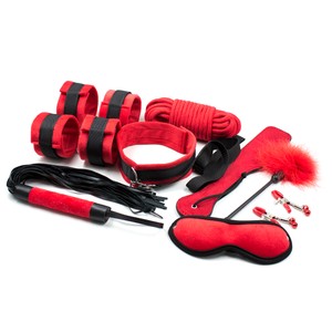 ערכת BDSM משולבת אדום ושחור 9 חלקים
