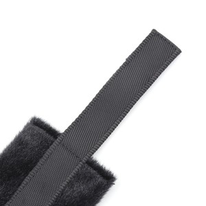 אזיקי יד מקטיפה פרותית