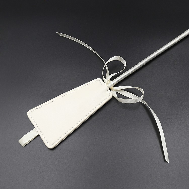 נוצה פלאפי עם קרופ וסרט תואם