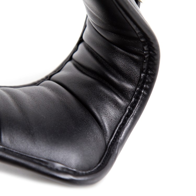 קולר יציבה מרופד