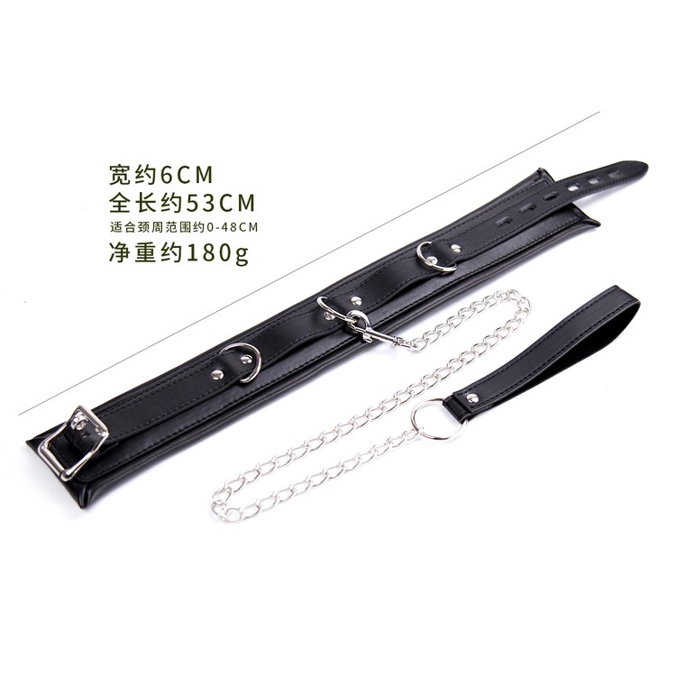 קולר עבה עם פנימית מרופדת אבזם ורצועת מתכת