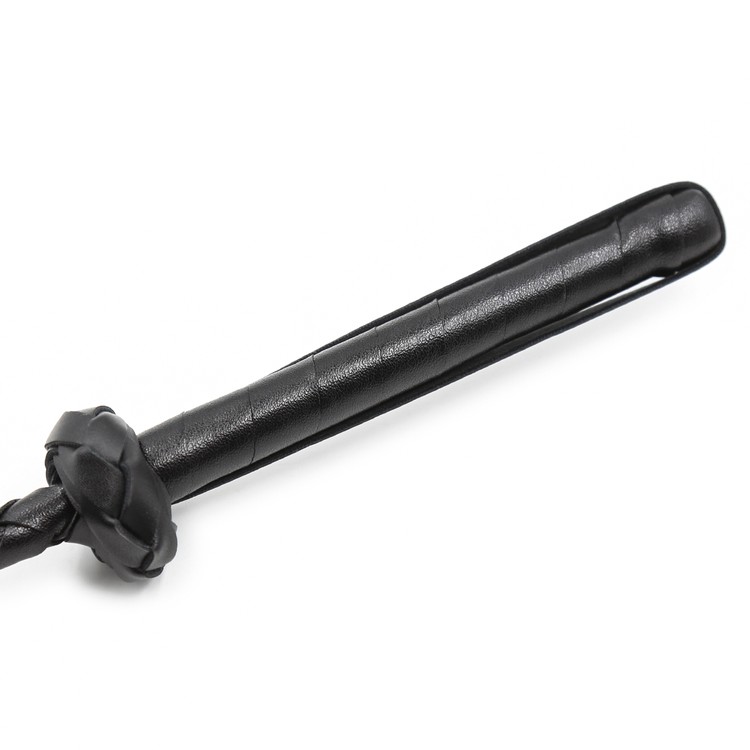 שוט רכיבה ארוך קלוע  קצה צר