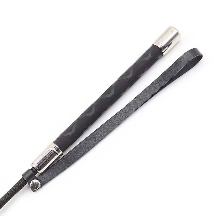 שוט רכיבה קצר עם קצה צר  גימור כסוף