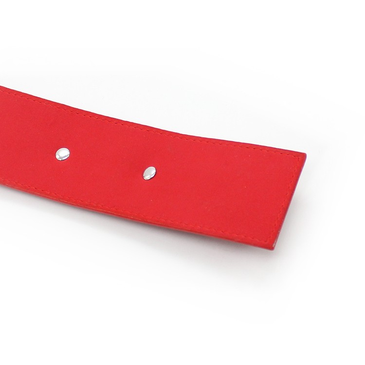 קולר אדום שחור עם אבזם רצועת מתכת