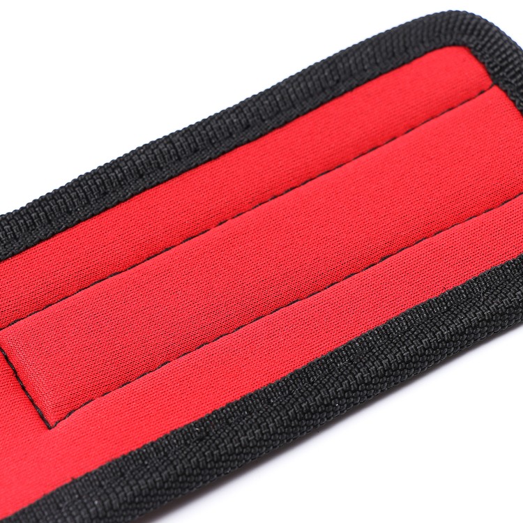 אזיקי רגליים סקוטש אדום