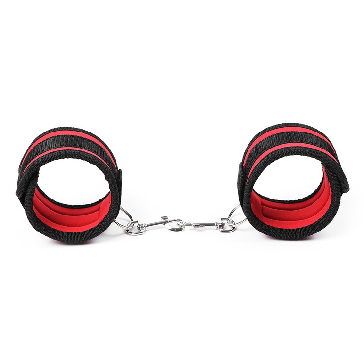 אזיקי רגליים סקוטש אדום