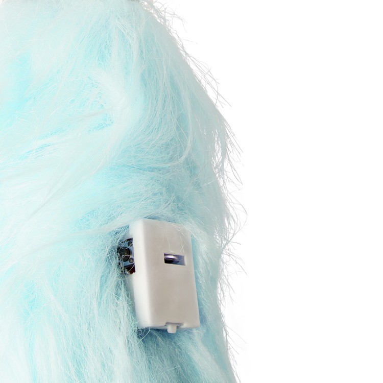 פלאג מתכת עם זנב תכלת קצר+LED