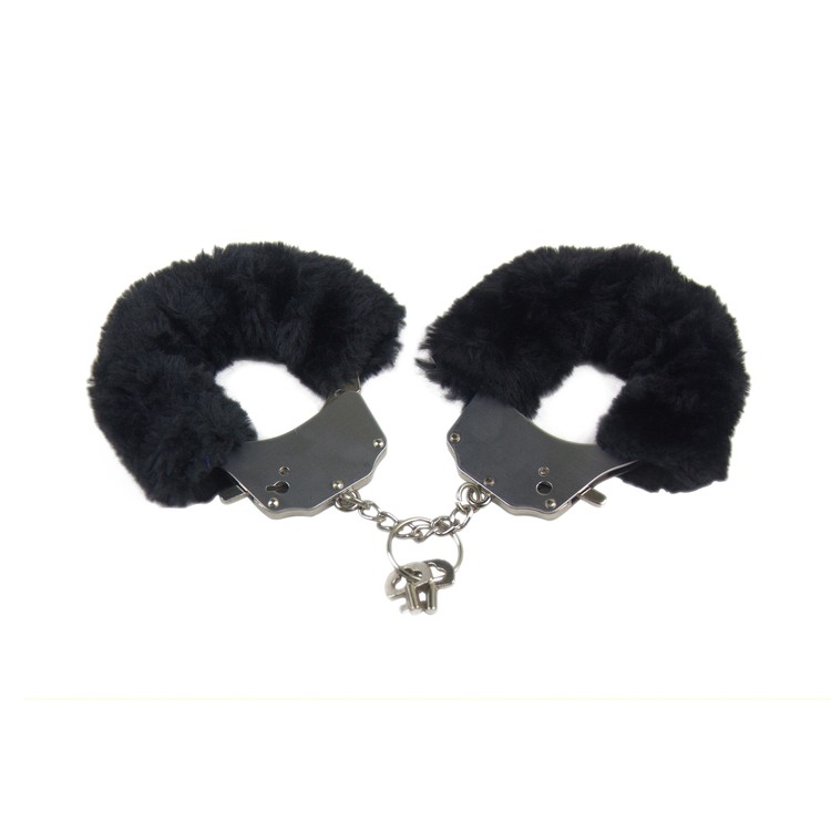 אזיקי נירוסטה איכותיים עם פרווה שחורה