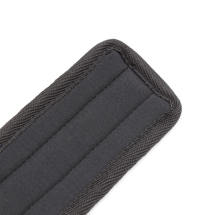 סט קשירה למיטה מנאופרן שחור 'דאון אנדר'