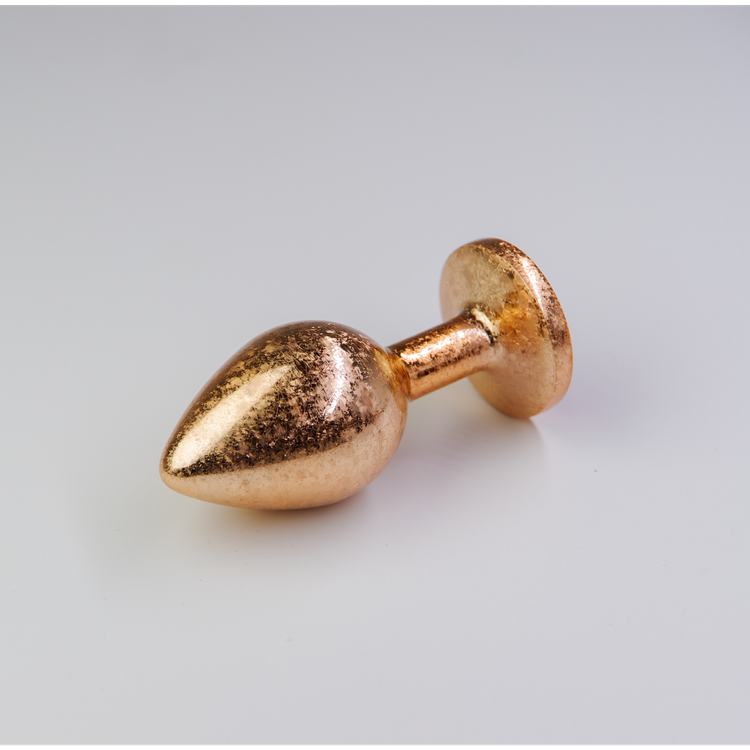 פלאג מתכת זהובה פרוסטי יהלום אדום