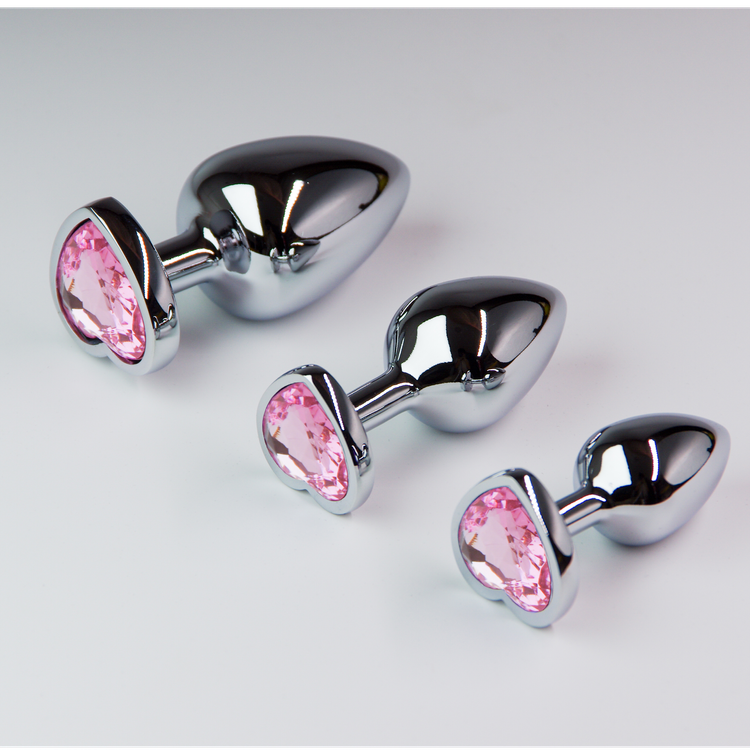 פלאג מתכת יהלום לב ורוד בייבי