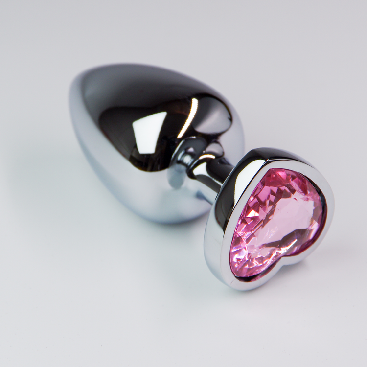 פלאג מתכת יהלום לב ורוד בייבי