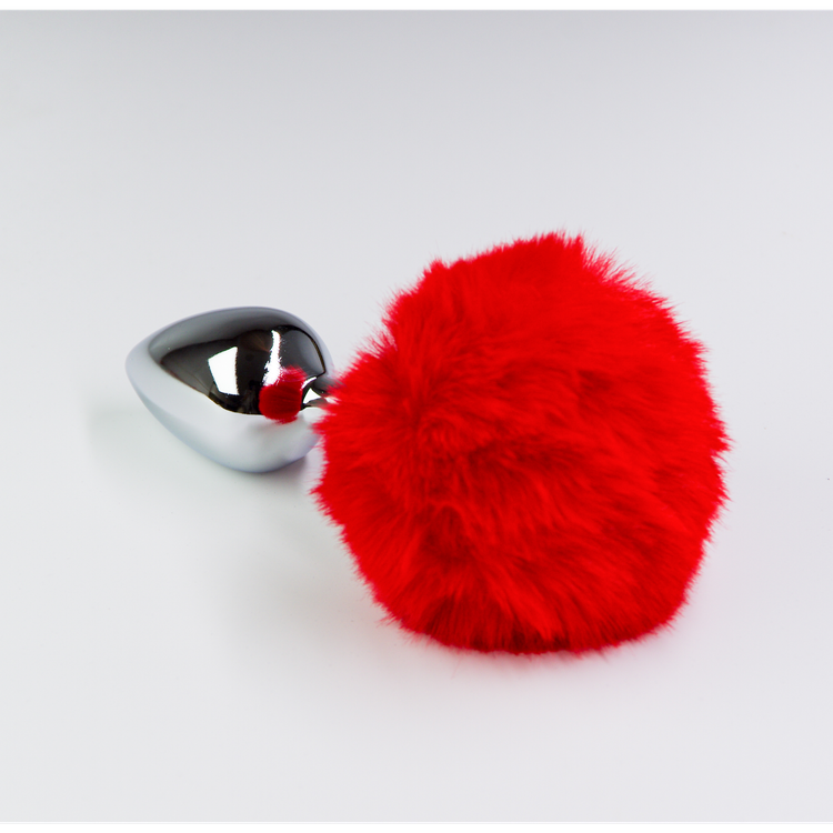 פלאג מתכת עם זנב באני אדום