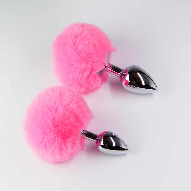 פלאג מתכת עם זנב באני ורוד