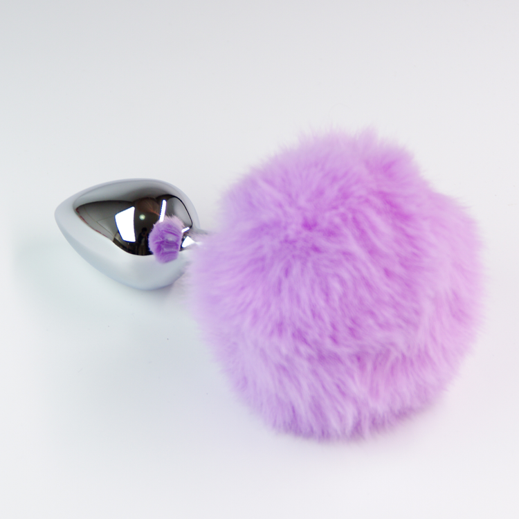 פלאג מתכת עם זנב באני סגול