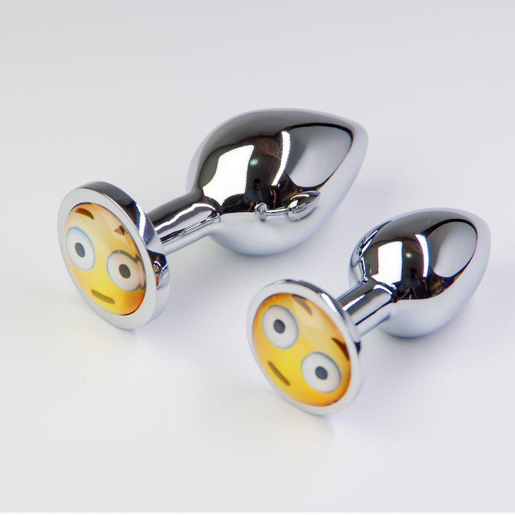 פלאג מתכת אימוג'י 'פרצוף מופתע'