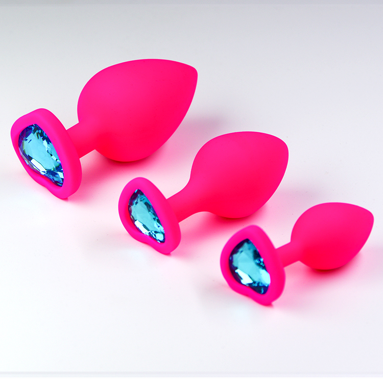 פלאג סיליקון ורוד יהלום לב כחול מים עמוקים