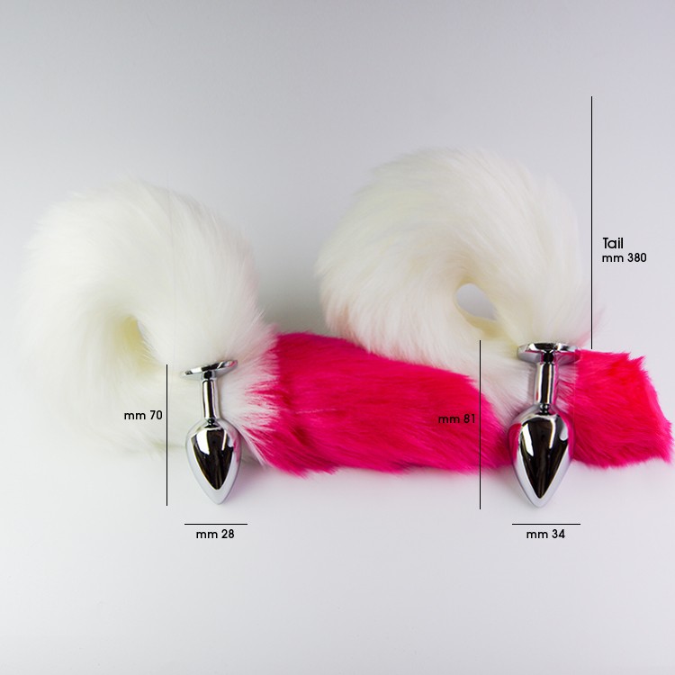 פלאג מתכת עם זנב שועל לבן עם קצה אדום