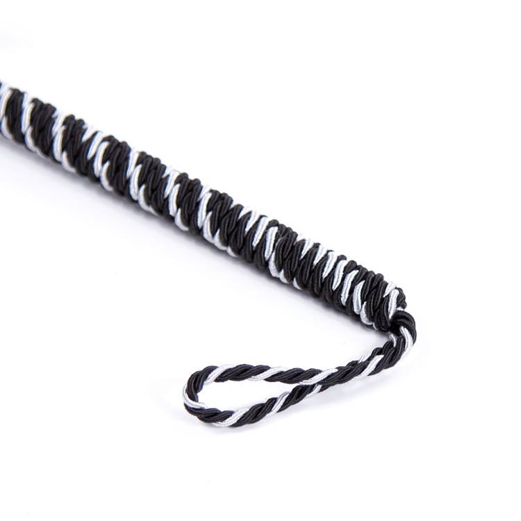 נוצה פלאפי מעוטרת בסרט