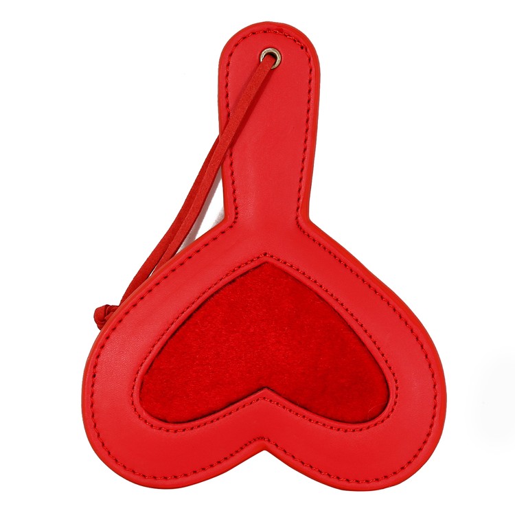 מחבט לב מרופד אדום