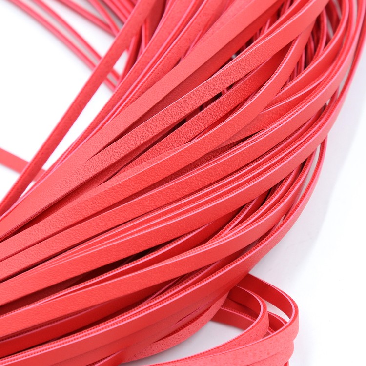 שוט זנבות ידית ארוכה