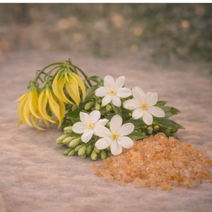 נר עיסוי בניחוח | Ylang Ylang, Jasmine & Benzoin