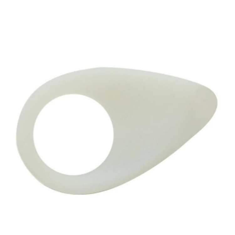 קוקרינג עם משולש גירוי לבן