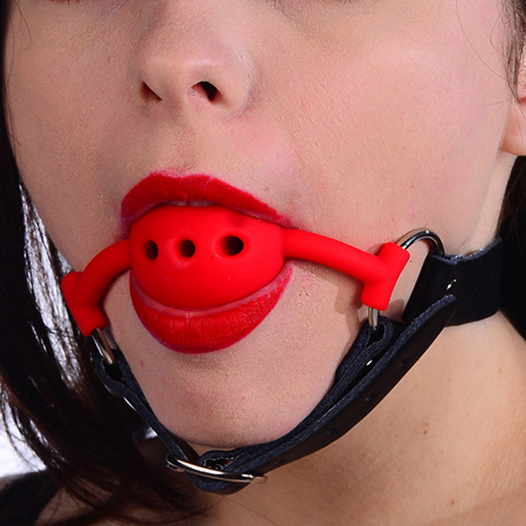 מחסום לפה וסנטר עור טבעוני שחור ואדום