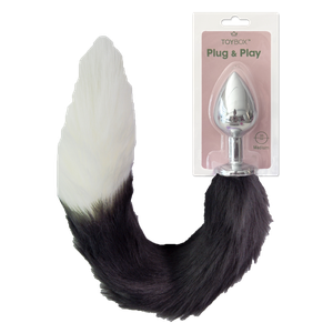 פלאג מתכת עם זנב שועל אפור עם קצה לבן