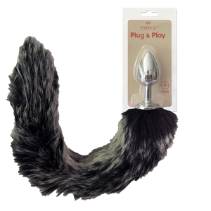 אג מתכת עם זנב שועל אפור שחור