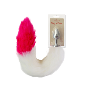 פלאג מתכת עם זנב שועל לבן עם קצה אדום